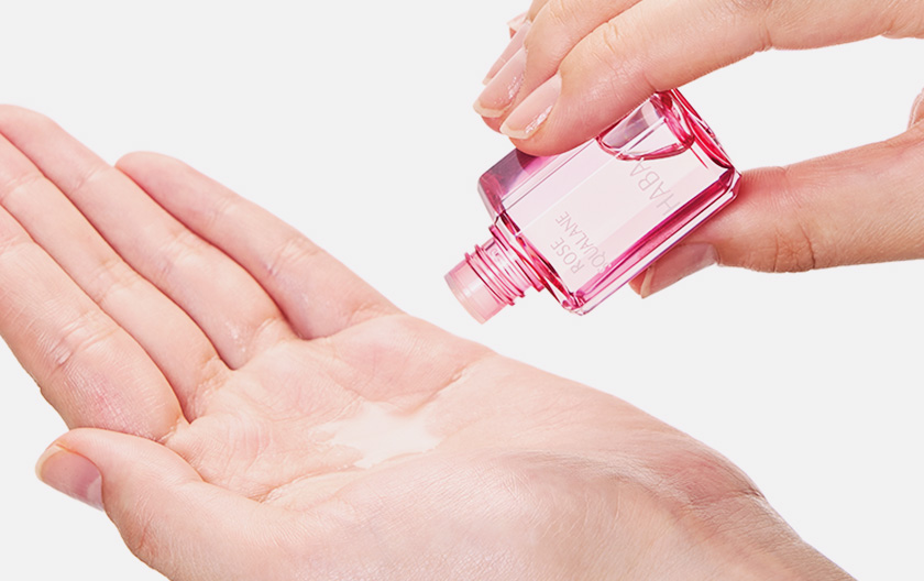 2～3千本からわずか1グラムしか抽出できない希少なオイル。